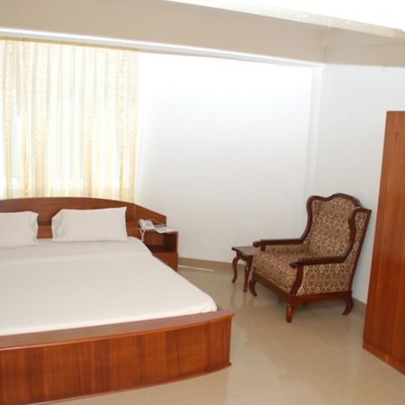 Hotel Obama Accra Kamer foto