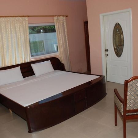 Hotel Obama Accra Kamer foto