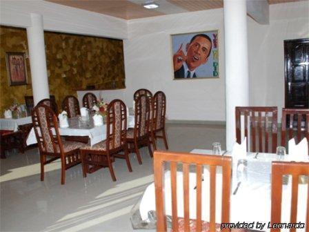 Hotel Obama Accra Buitenkant foto