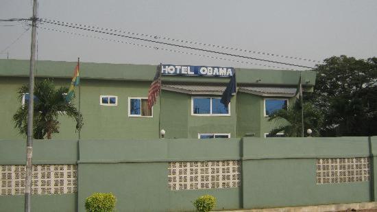 Hotel Obama Accra Buitenkant foto
