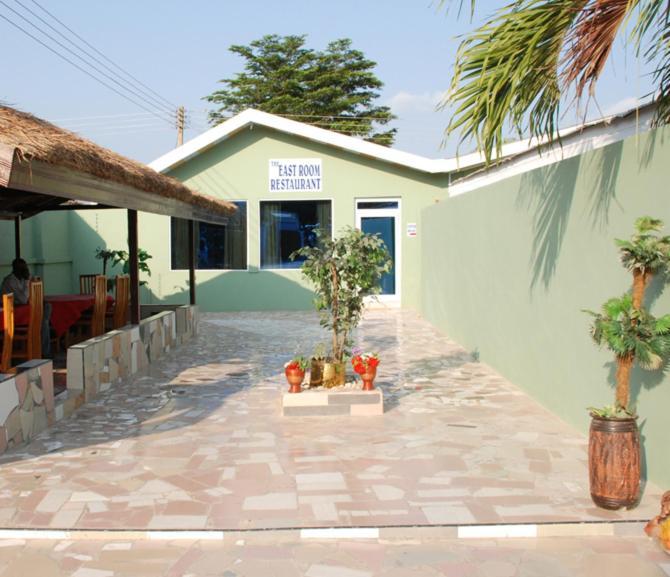 Hotel Obama Accra Buitenkant foto